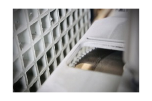 Caillebotis résine découpe sur-mesure
